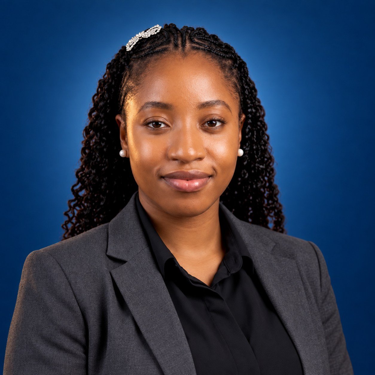 Portrait of Gold Ayomide